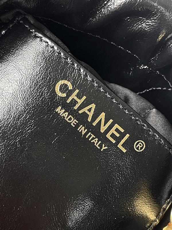 2026127215215370 630